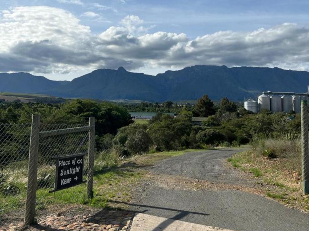 Place Of Sonlight Swellendam Luaran gambar